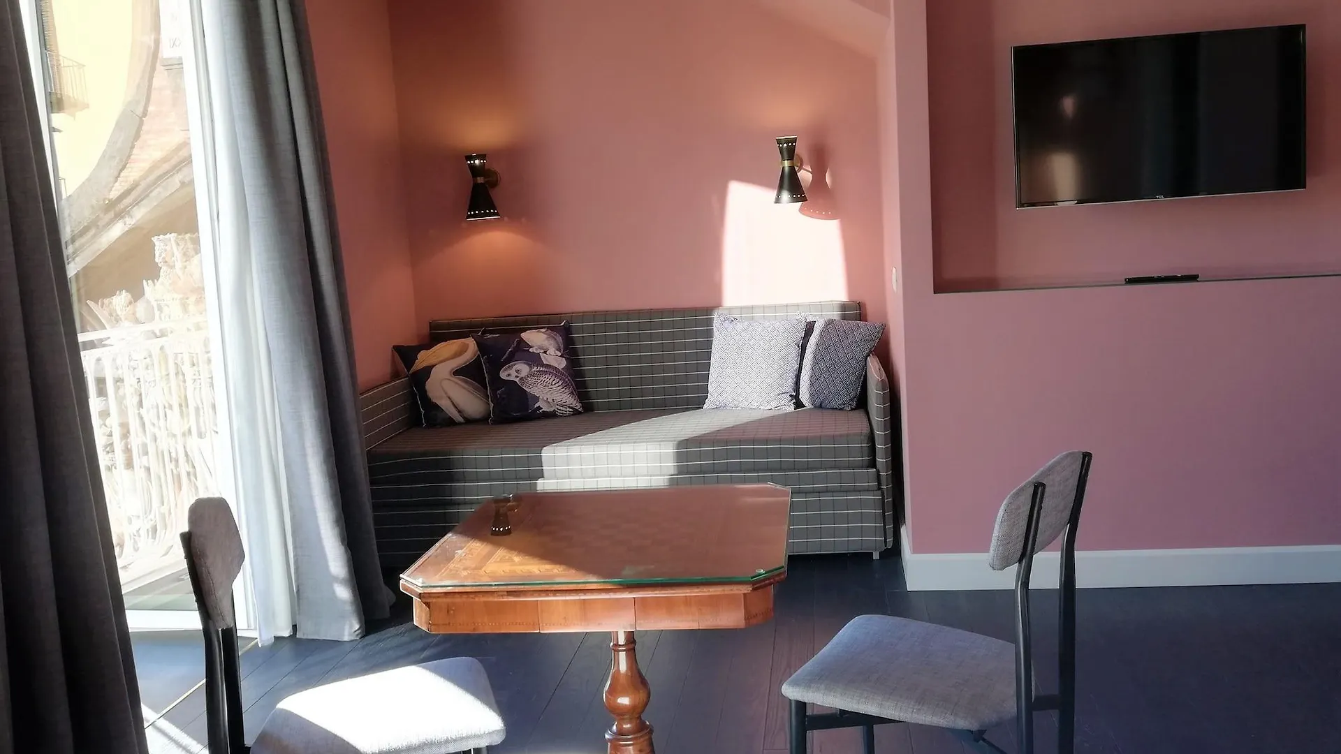 Rinuccini Relais Hotel Napoli Gæstehus